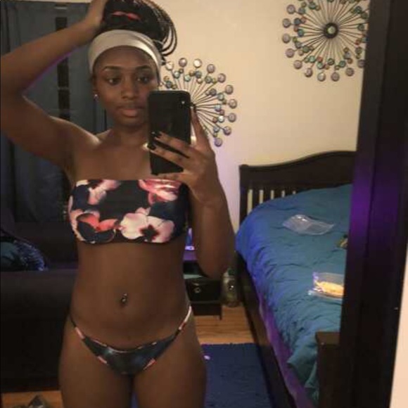 SHEIN floral bikini🌸 - Picture 7 of 7